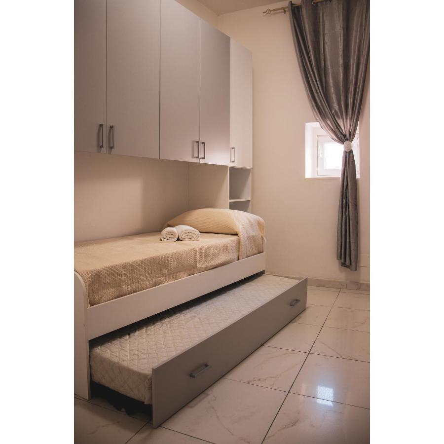 Historical Center Duomo Suite Napoli Dış mekan fotoğraf