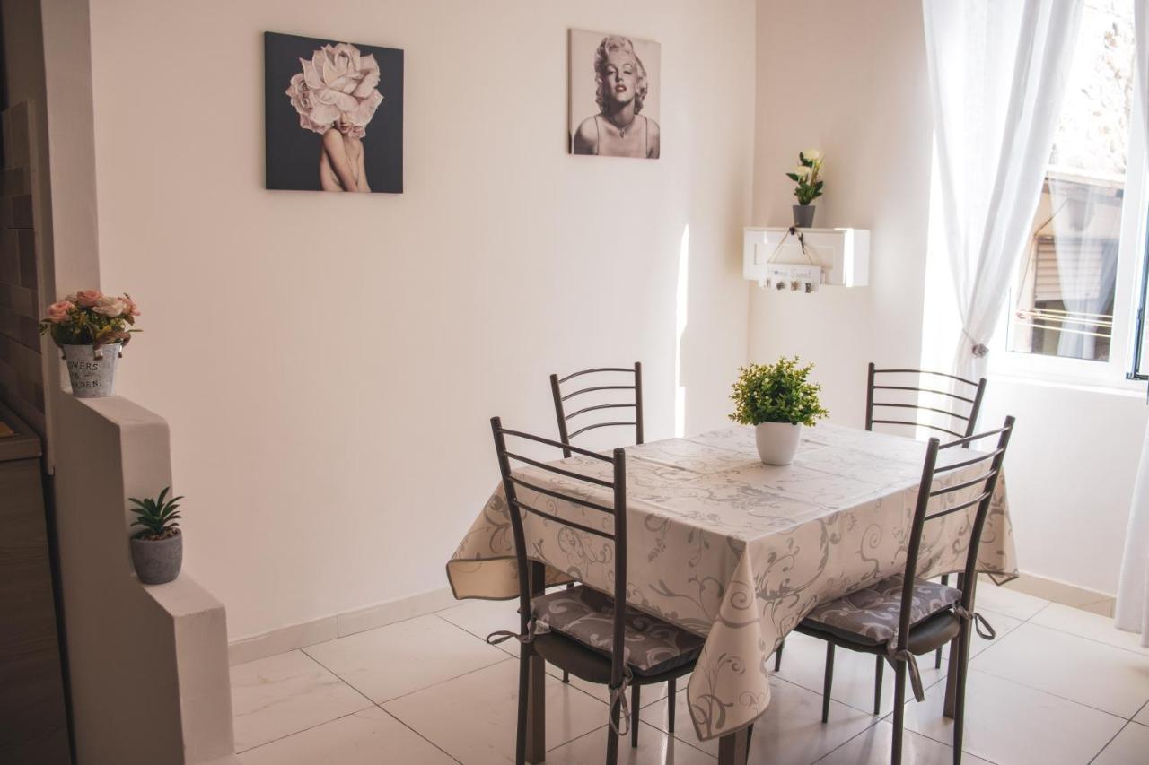 Historical Center Duomo Suite Napoli Dış mekan fotoğraf